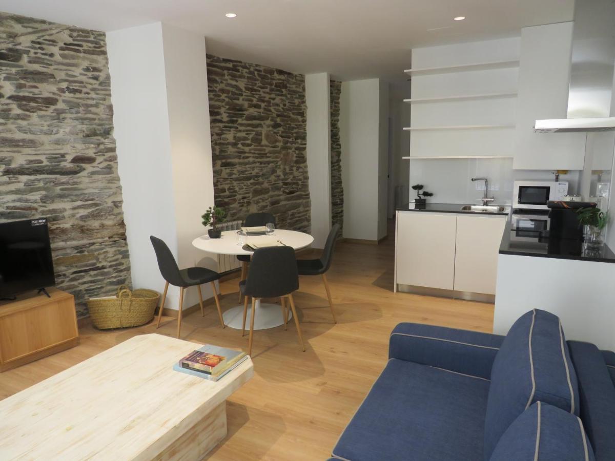 Apartamentos Armanya 3 Lugo Dış mekan fotoğraf