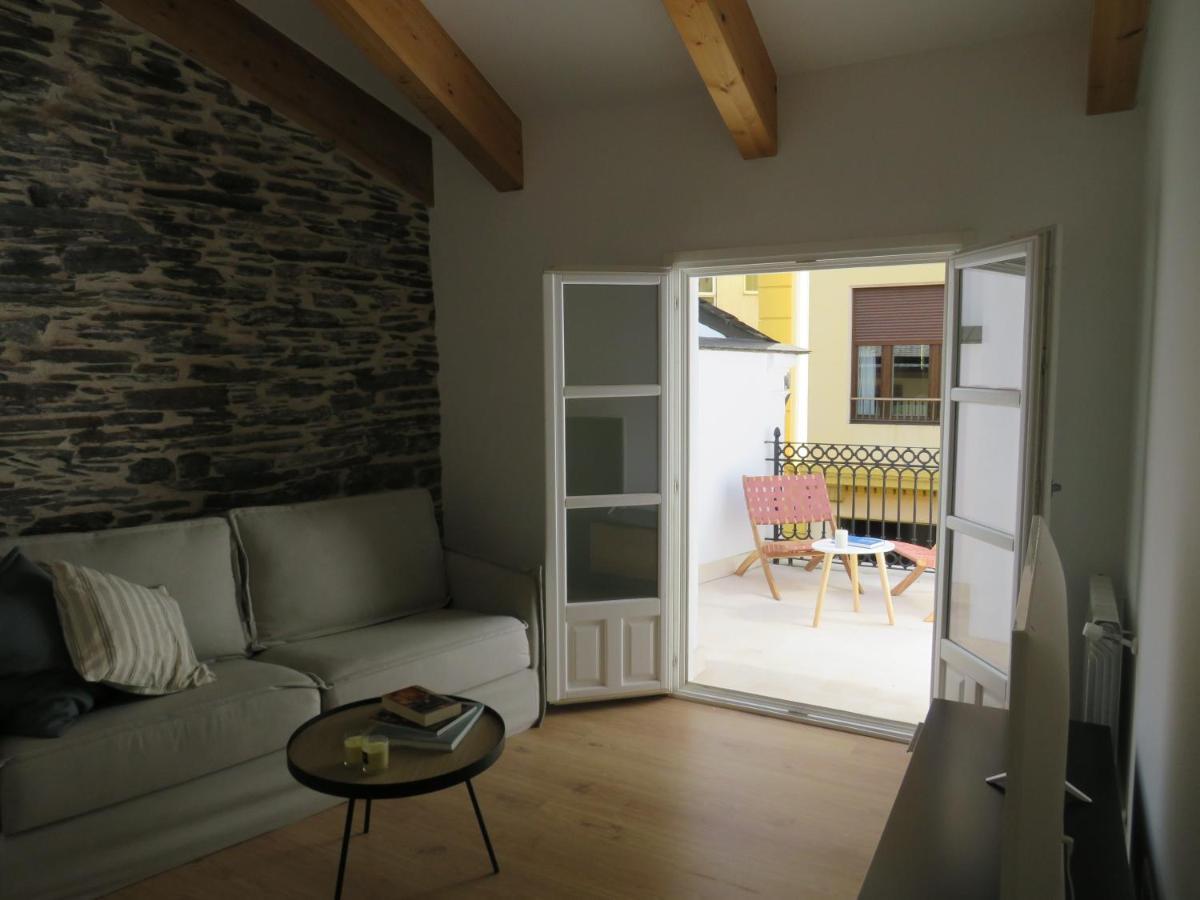 Apartamentos Armanya 3 Lugo Dış mekan fotoğraf