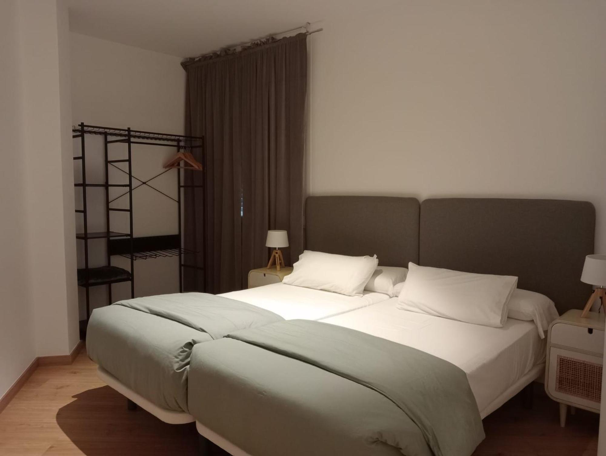Apartamentos Armanya 3 Lugo Dış mekan fotoğraf